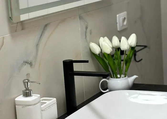 Gloria Prestige Apartament *