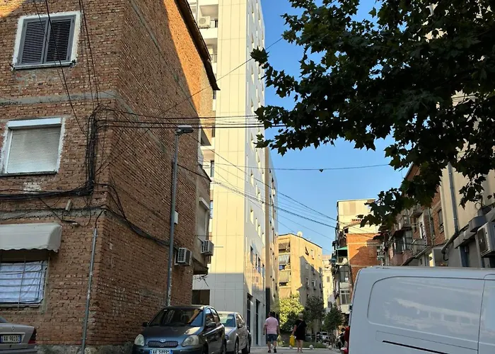 Gloria Prestige Tirana