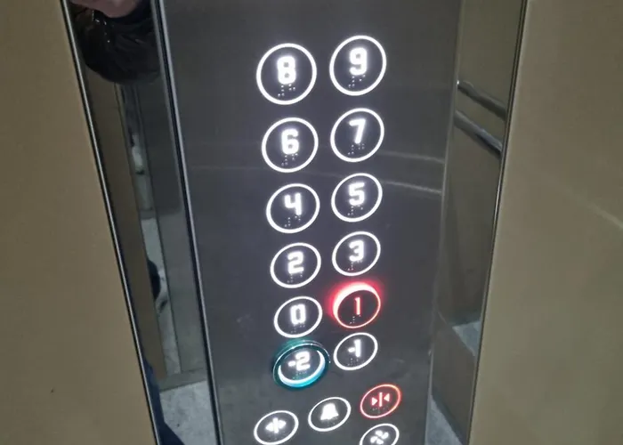 Gloria Prestige Apartament *